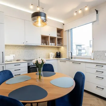 Deer Park Mokotow Apartment Warsaw