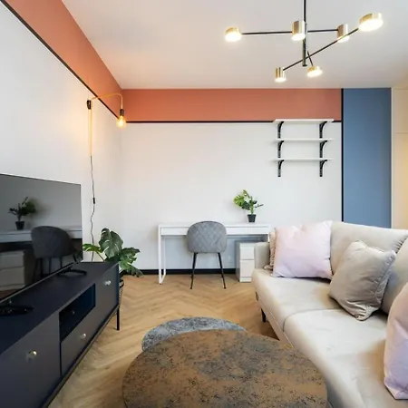 Deer Park Mokotow Apartment