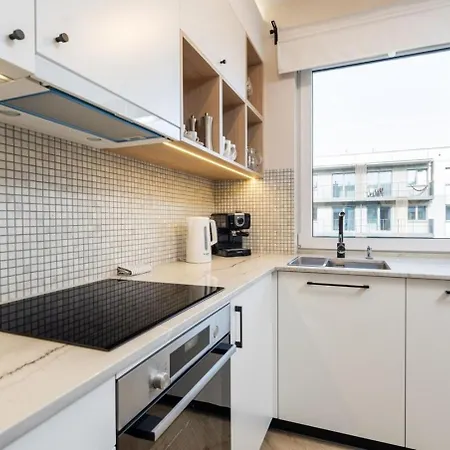 Deer Park Mokotow Apartment